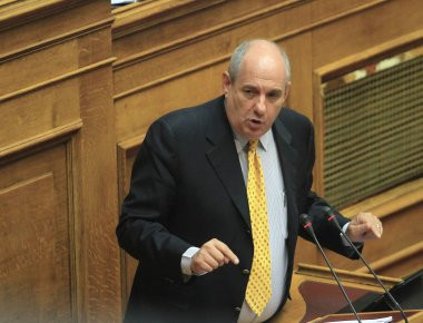 Κουίκ για Κυπριακό: Αγωνιζόμαστε για λύση - Η Ελλάδα είναι πάντα στο πλευρό της Κύπρου